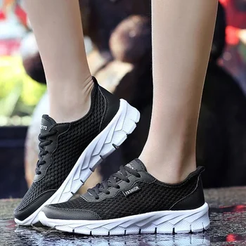 2023 Маркови обувки за мъже Дантела нагоре Мъжки обувки Vulcanize Autumn Net Grid Mid Heel Outdoor Casual Breathable Platform Sneakers