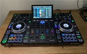 Denon DJ Prime 4 Самостоятелна DJ система