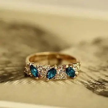 Rhinestone жените пръстен сплав изкуствена зелена скъпоценен камък пръст пръстен бижута аксесоар мода бижута булчински пръстени за жени