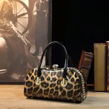 Дамски луксозни чанти Дизайнерски чанти Crossbody чанти Дамска кожена чанта за рамо Голяма пазарска ретро чанта Леопард печат