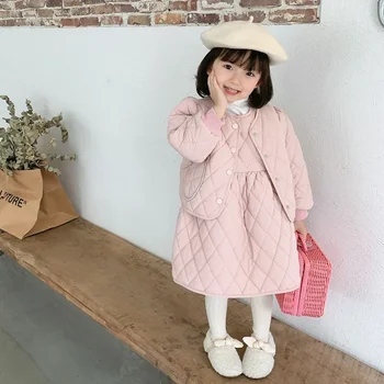 Детски комплекти облекло зимен сезон корейски момичета памук палто сгъстяване две части комплект замърсени кръг colllar бутон украсяват