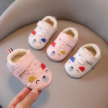 Зимни бебешки памучни топли обувки 0-1 годишни бебешки обувки плюшена обувка мека подметка сладък мъжки и дамски ходене