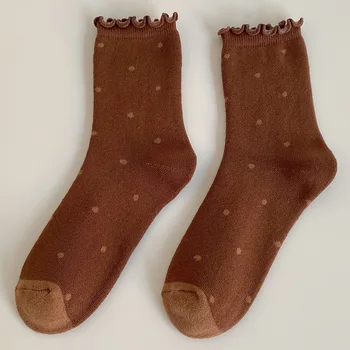 Зимни плюшени топли чорапи за жени Меки удобни ежедневни средни тръбни чорапи Подови чорапи за сън Сладки петнисти дантелени чорапи