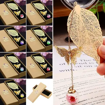 Китайски стил Отметки Мода Метал Златна маркировка за страниране с 3D пеперуда висулка Притежател на страница за книги Любители на четенето