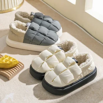 Мода плюшена кожена обувка за жени мъже зимни дебели долни обувки за хляб Начало Облачни чехли Уютни топли неплъзгащи се кожени чехли