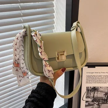 Най-новата дамска чанта 2023 Модерен и универсален плътен цвят шал с едно рамо Crossbody малка квадратна чанта за жени
