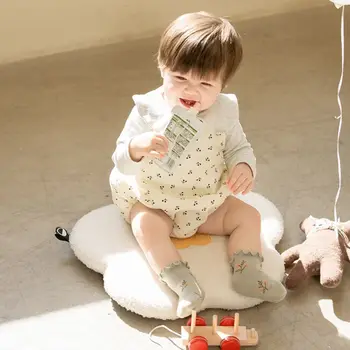 Плътен цвят бебешки чорапи дишаща бебе трикотаж цвете модел бебе чорапи есен&зима корейски стил дома сън чорапи бебе