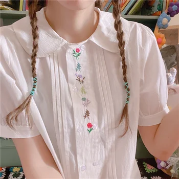 Япония Kawaii Лолита риза жени сладък цвете бродерия къс ръкав блуза момичешки плътен цвят Питър Пан яка сладък вътре върховете